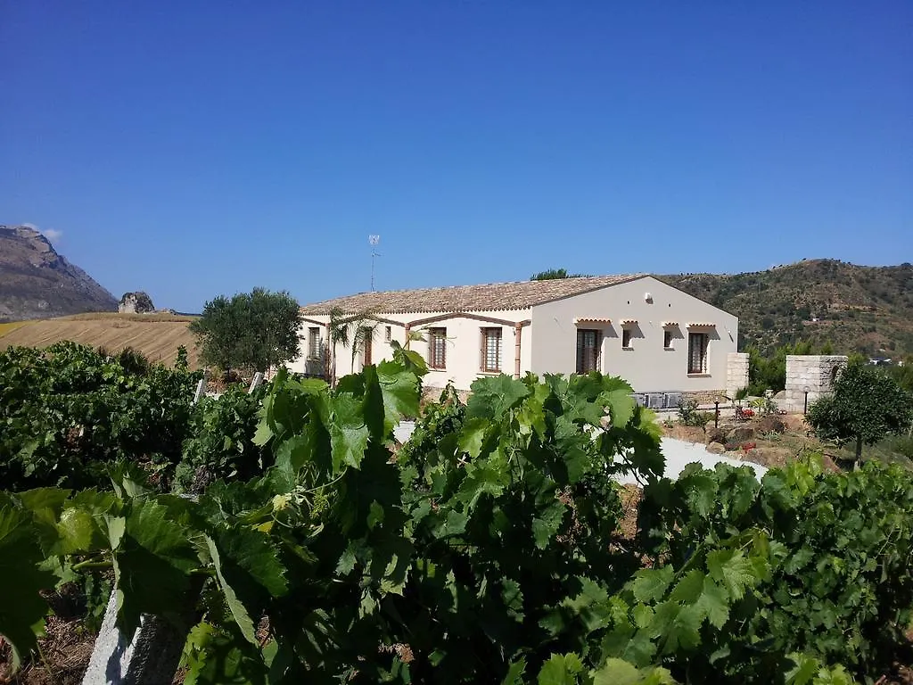 La Suite Di Segesta Calatafimi 3*,  Italia